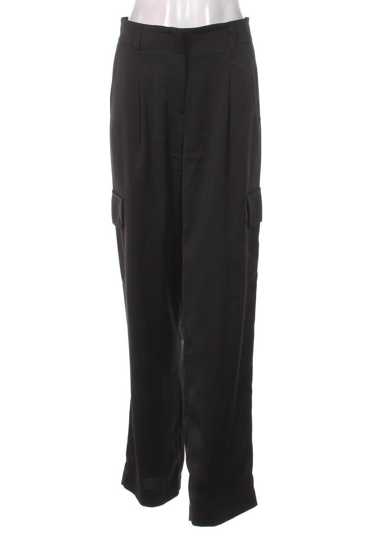 Дамски панталон Riani, Размер M, Цвят Черен, Цена 131,40 лв.