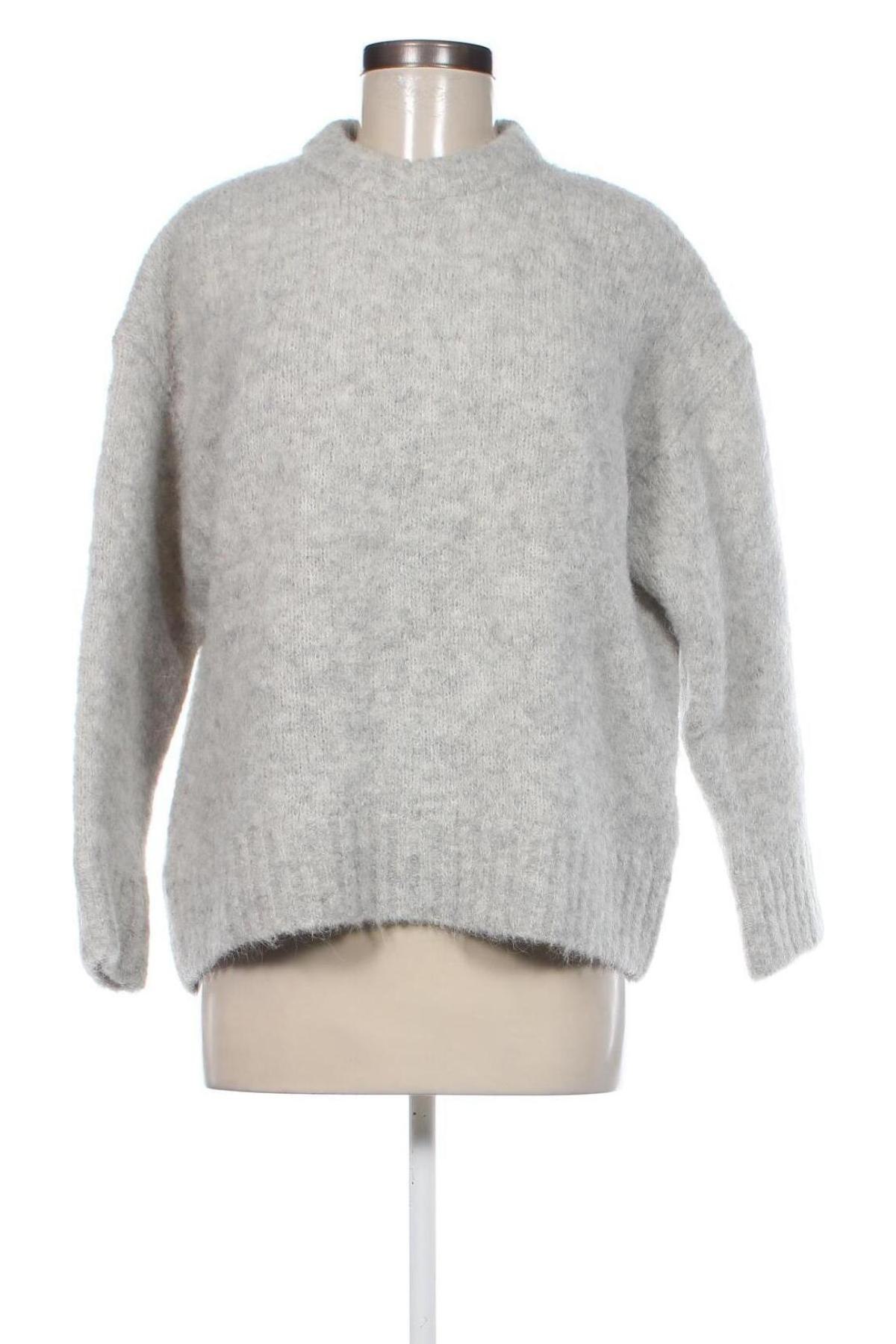 Дамски пуловер Edited, Размер S, Цвят Сив, Цена 37,20 лв.