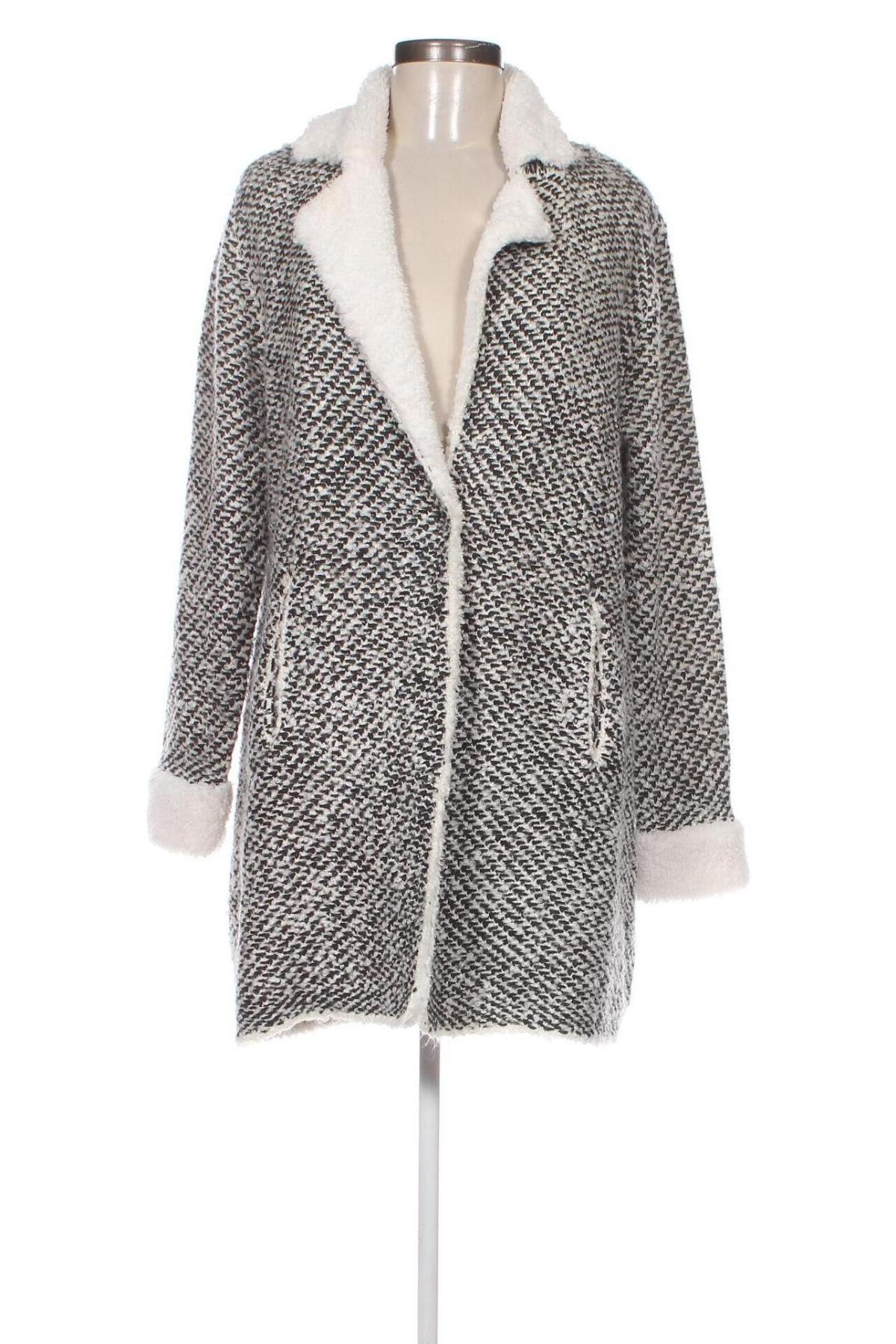 Дамско палто Canda, Размер M, Цвят Многоцветен, Цена 25,60 лв.