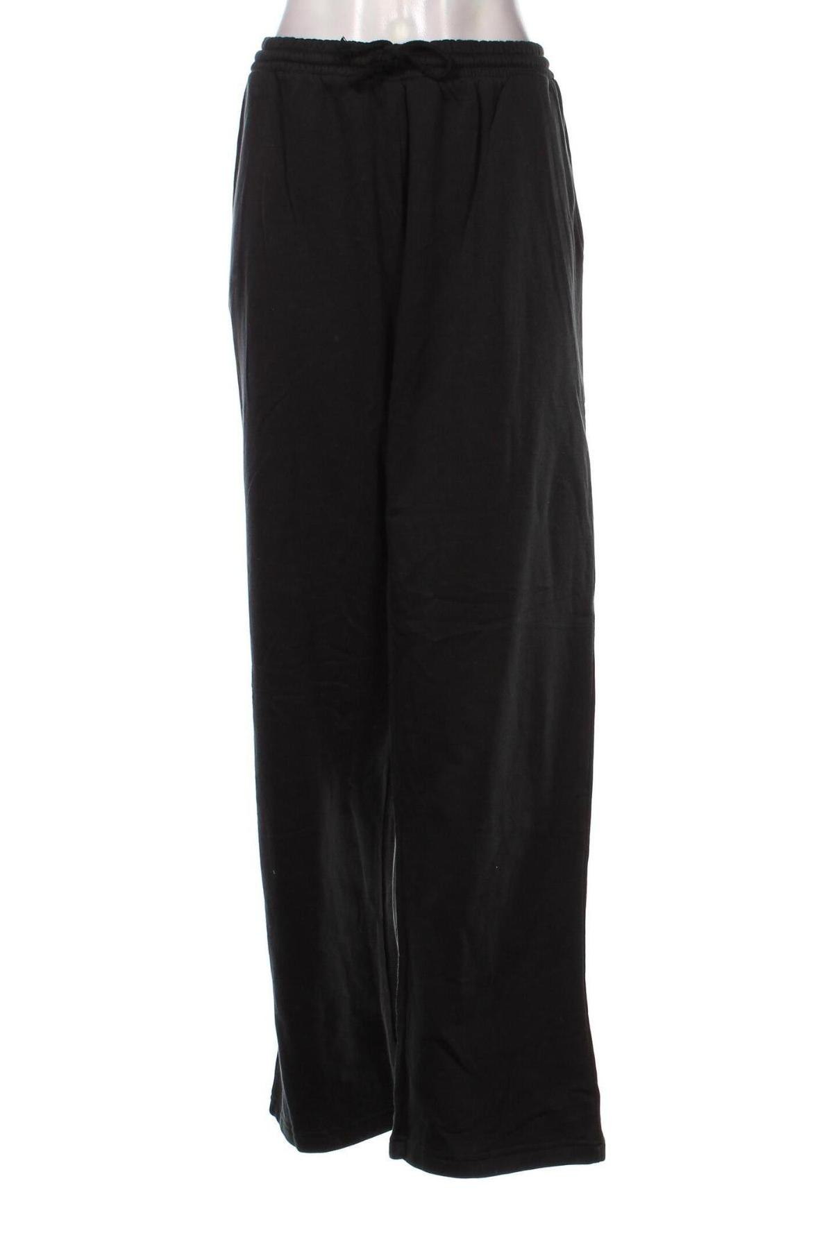 Pantaloni trening de femei Bpc Bonprix Collection, Mărime 3XL, Culoare Negru, Preț 85,85 Lei