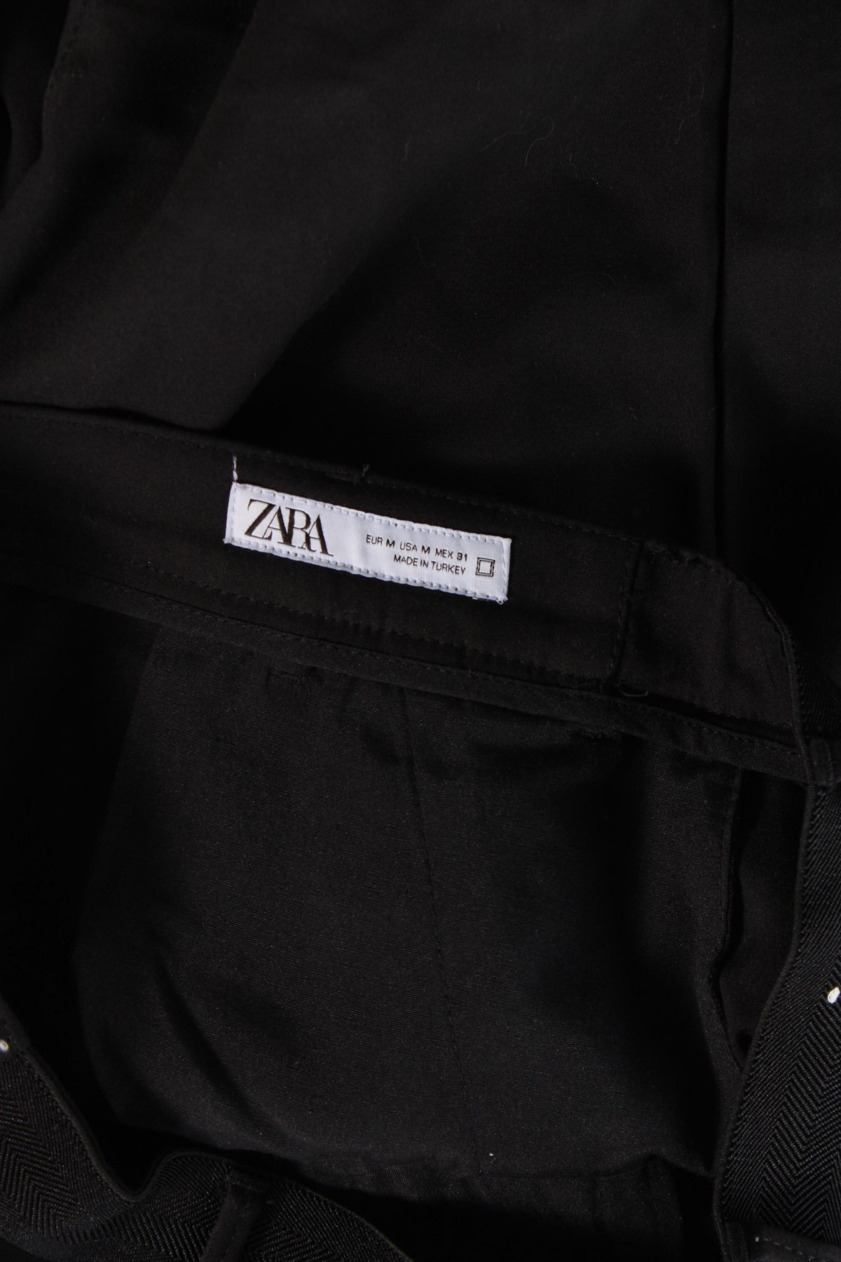 Pánske nohavice  Zara, Veľkosť M, Farba Čierna, Cena  8,40 €