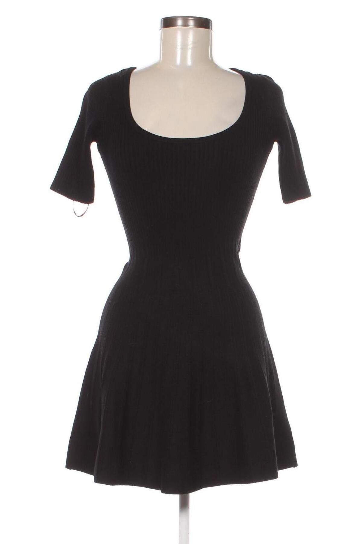 Φόρεμα Guess, Μέγεθος S, Χρώμα Μαύρο, Τιμή 56,19 €