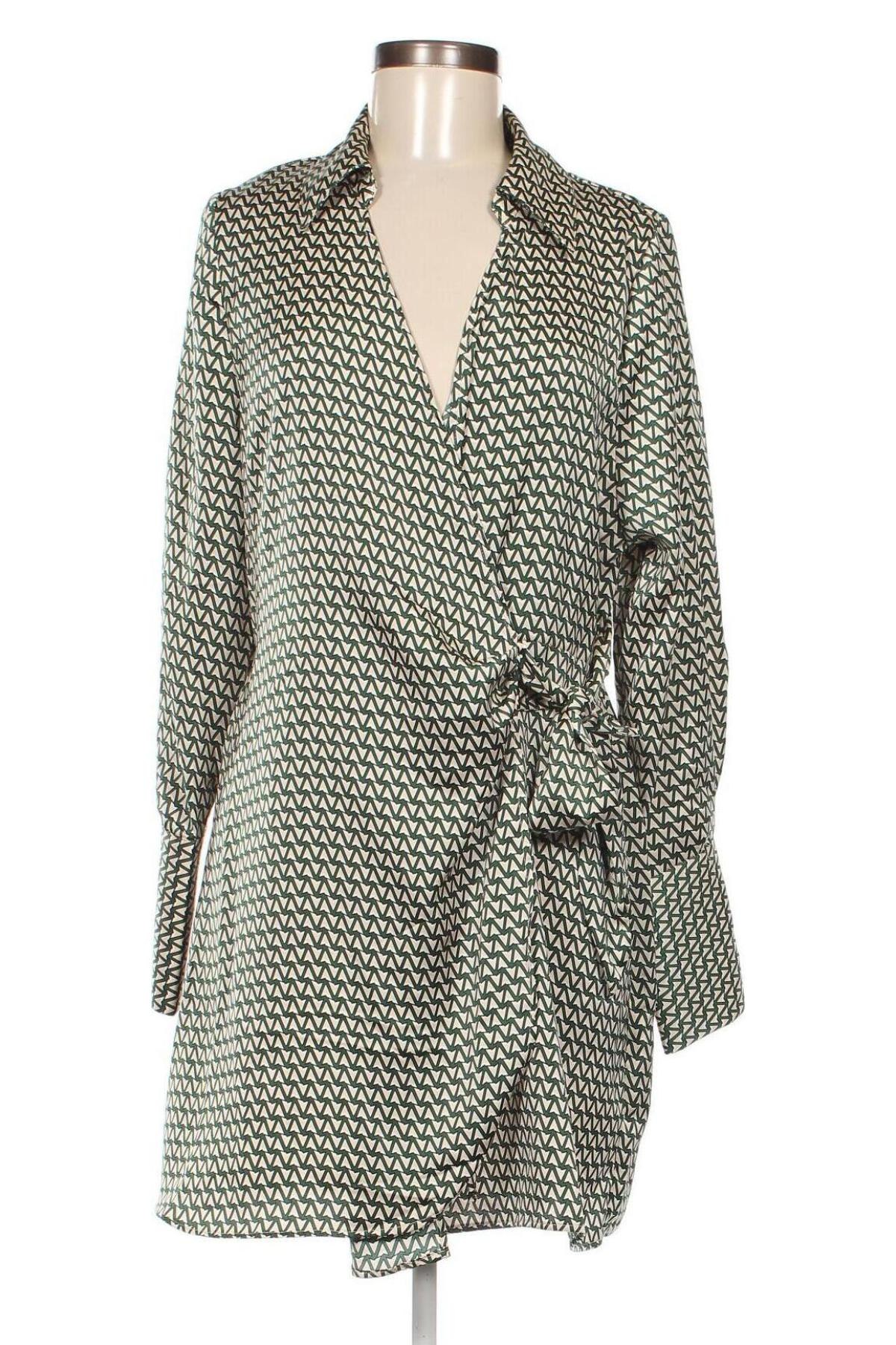 Šaty  H&M, Velikost M, Barva Vícebarevné, Cena  637,00 Kč