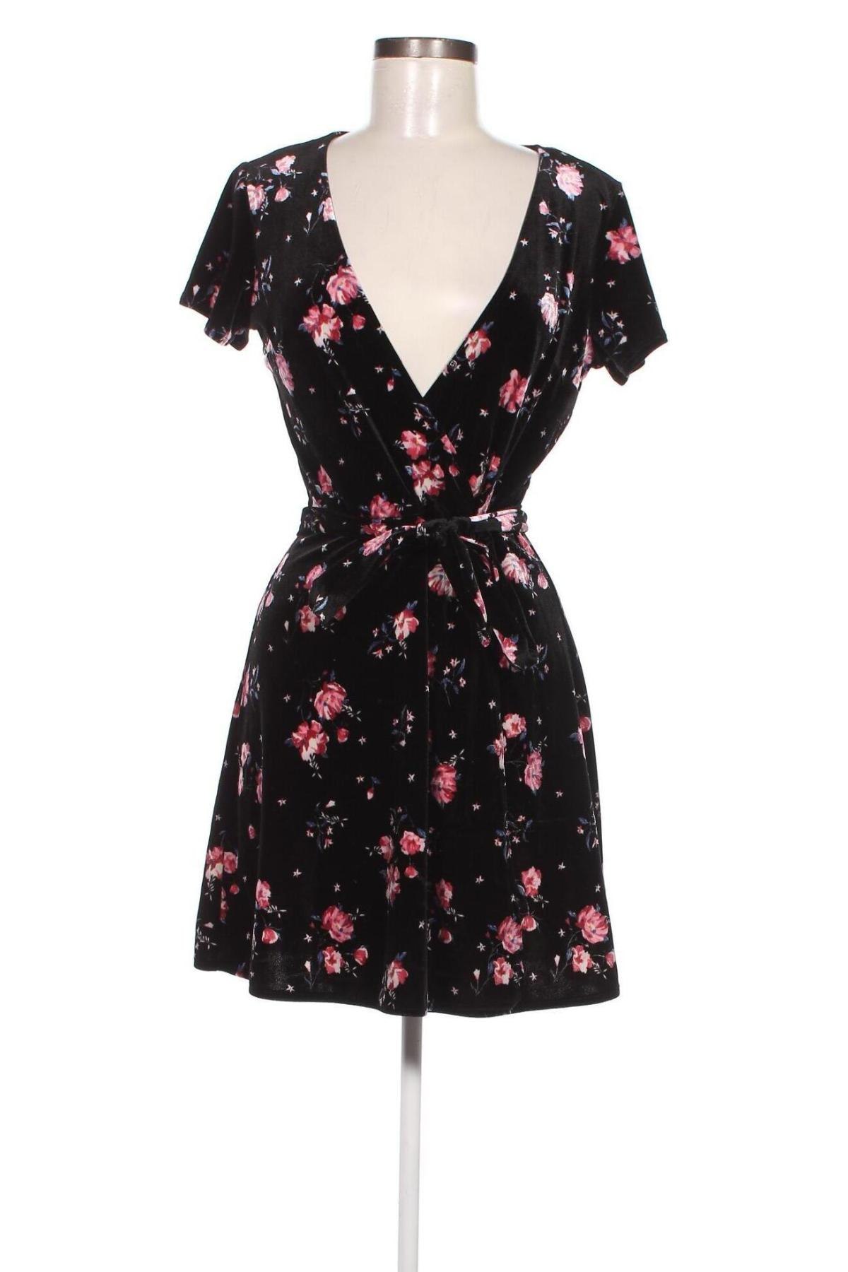 Kleid H&M Divided, Größe S, Farbe Schwarz, Preis € 8,05