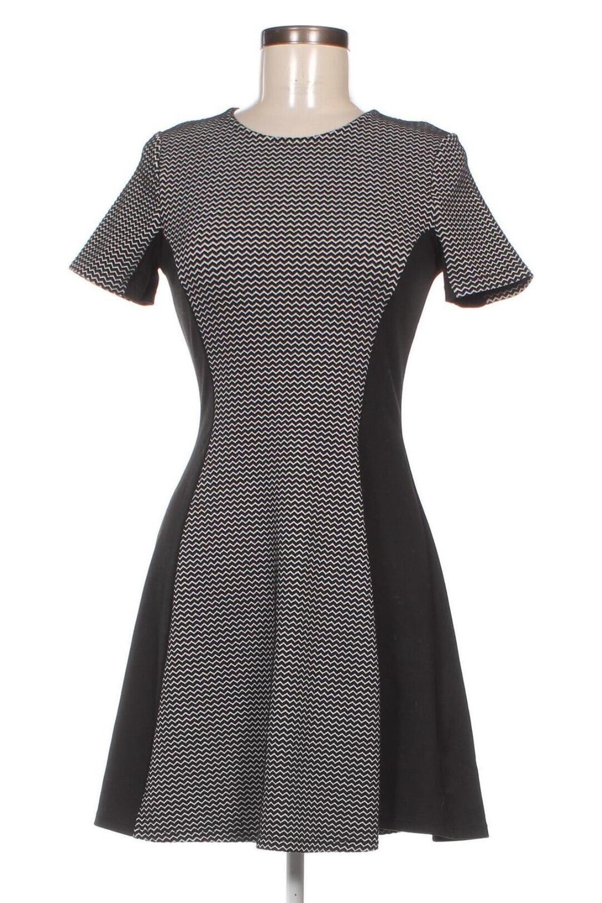 Kleid H&M Divided, Größe M, Farbe Schwarz, Preis € 6,68