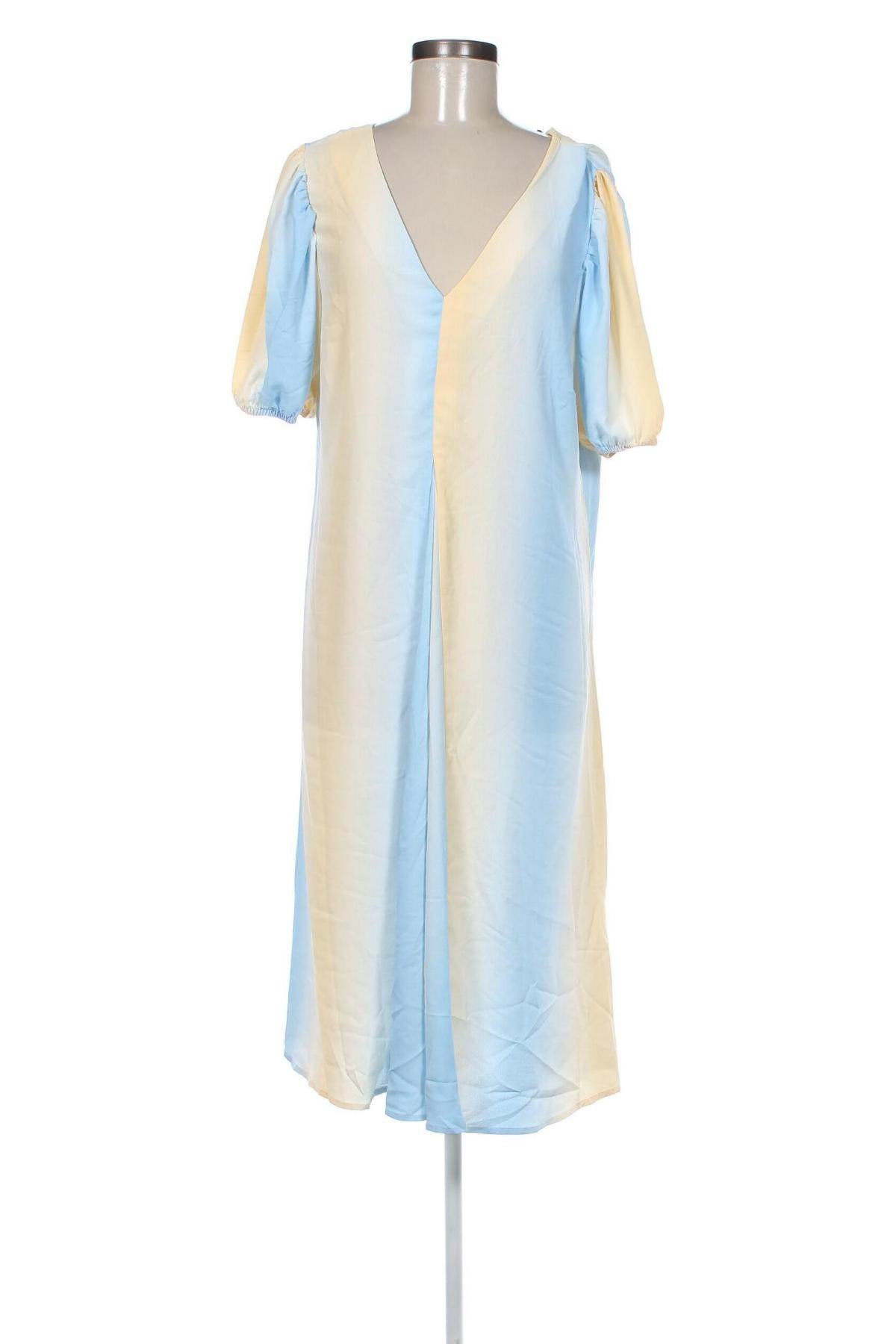 Kleid Love Copenhagen, Größe L, Farbe Mehrfarbig, Preis 48,20 €