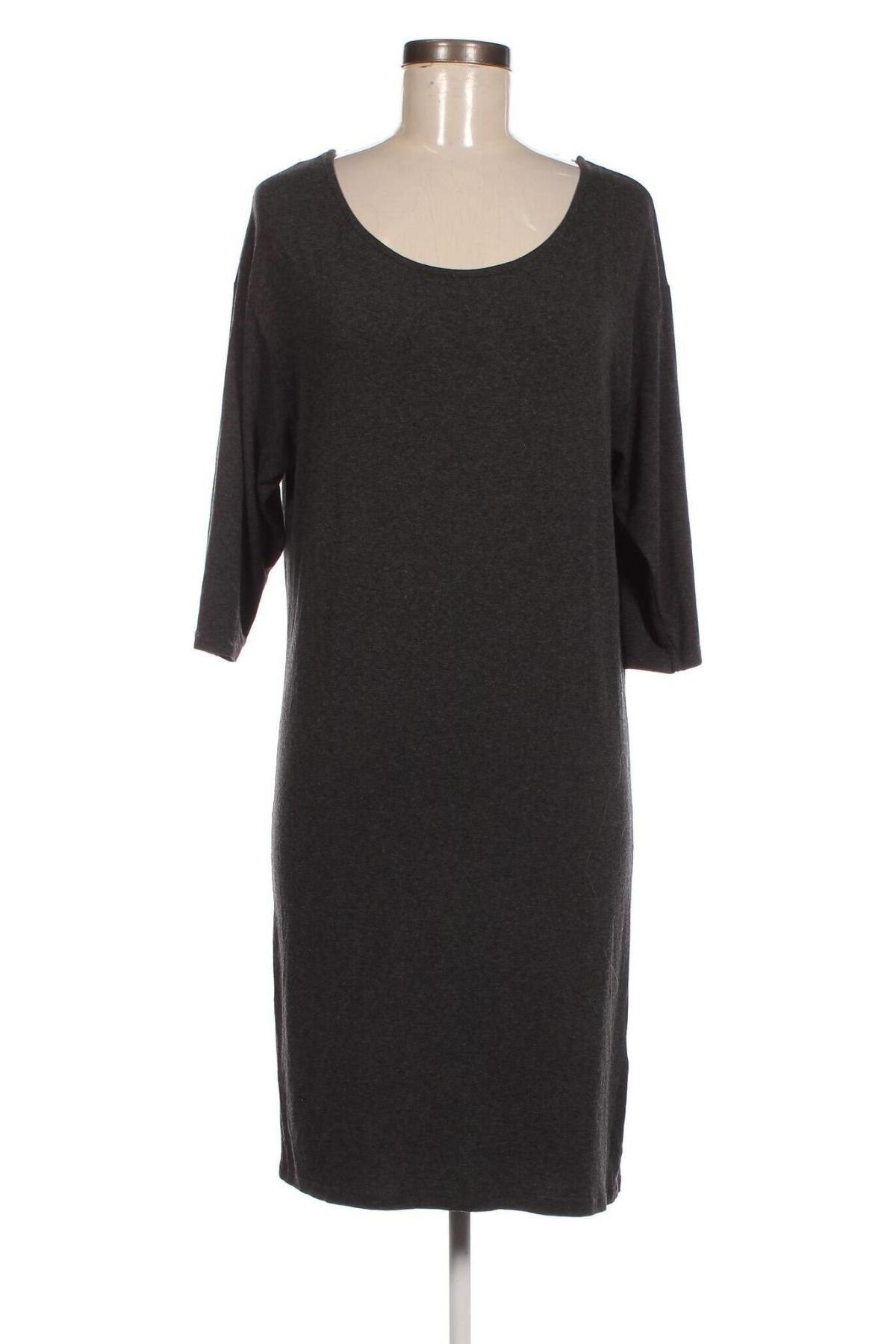 Kleid Moss Copenhagen, Größe XL, Farbe Grau, Preis 22,71 €