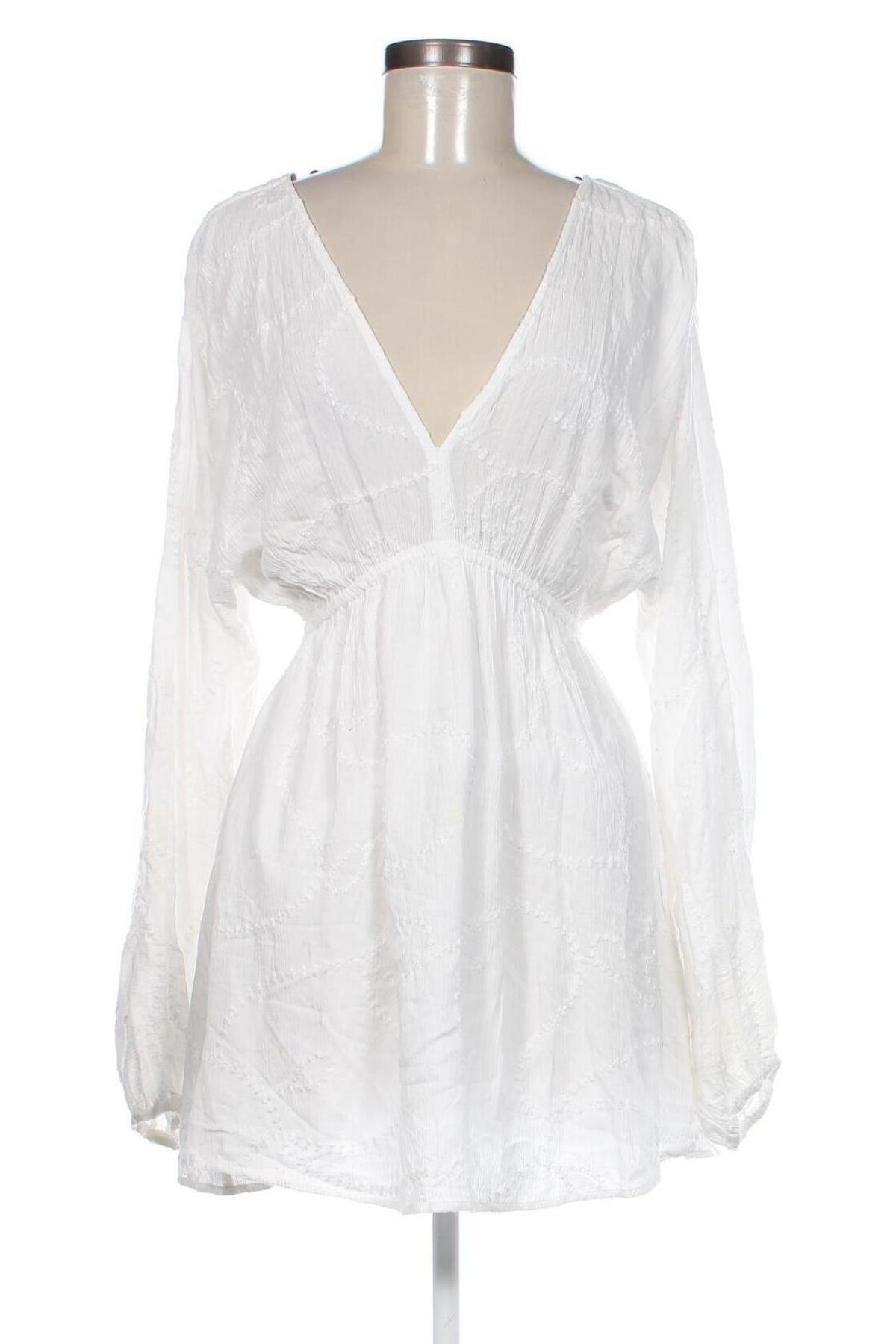 Kleid Pull&Bear, Größe S, Farbe Weiß, Preis 23,71 €