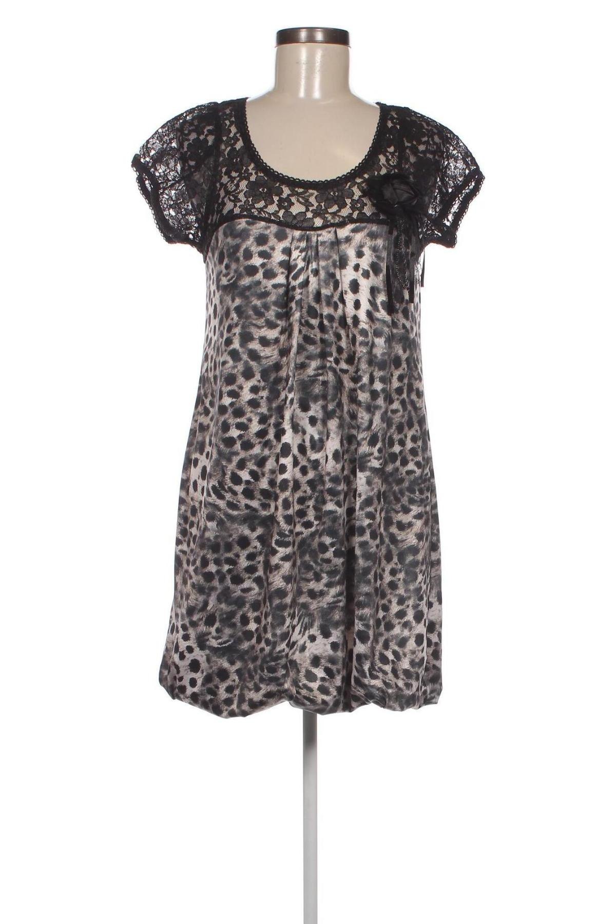 Φόρεμα Select, Μέγεθος M, Χρώμα Πολύχρωμο, Τιμή 9,30 €