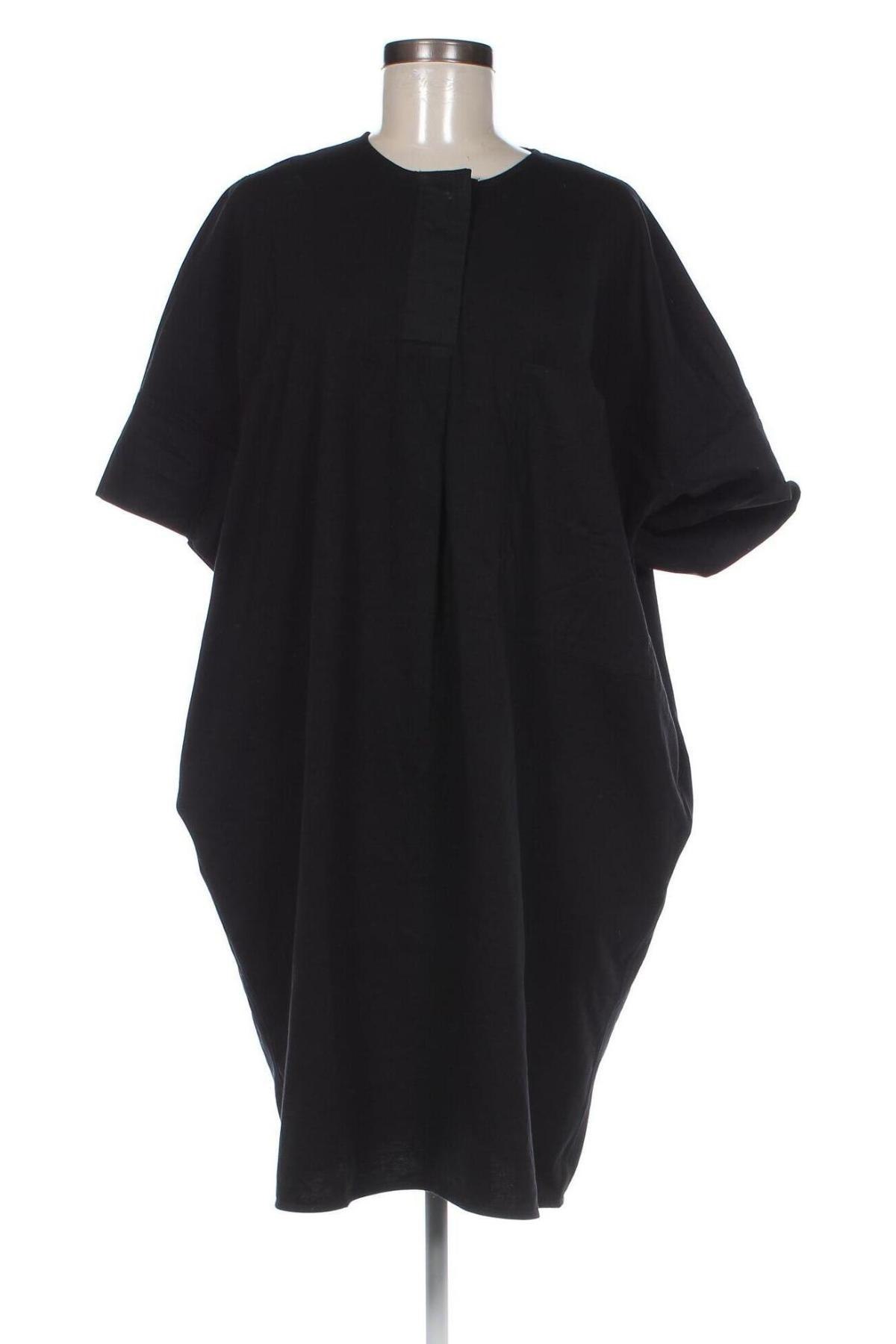 Kleid United Colors Of Benetton, Größe S, Farbe Schwarz, Preis 30,62 €