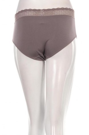 Bikini Triumph, Rozmiar S, Kolor Beżowy, Cena 150,99 zł