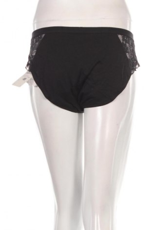 bikiny Triumph, Velikost L, Barva Černá, Cena  739,00 Kč