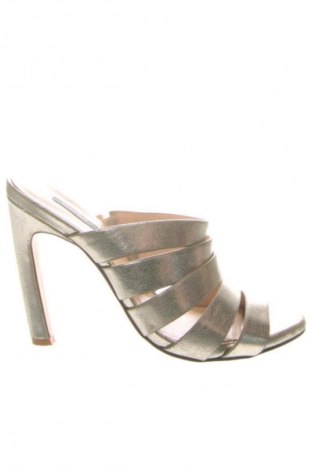Pantolette Mango, Größe 36, Farbe Golden, Preis 33,05 €