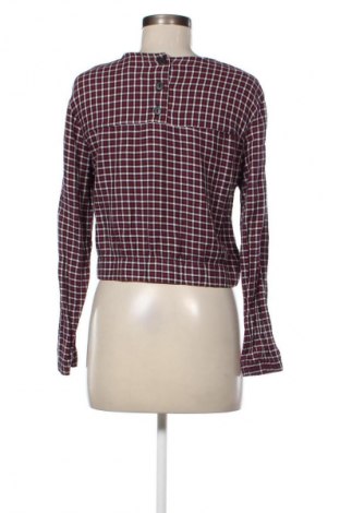 Bluză de femei Bershka, Mărime M, Culoare Multicolor, Preț 48,00 Lei