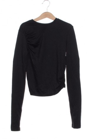 Дамска блуза Bershka, Размер XS, Цвят Черен, Цена 35,97 лв.