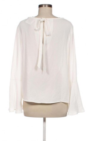 Damen Shirt Body Flirt, Größe L, Farbe Weiß, Preis 13,99 €