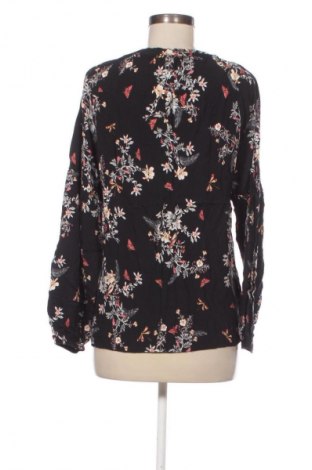 Damen Shirt Cream, Größe M, Farbe Mehrfarbig, Preis 33,99 €