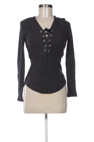 Bluzka damska Gina Tricot, Rozmiar S, Kolor Szary, Cena 44,94 zł