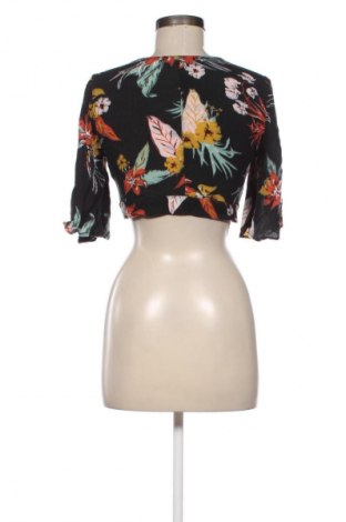 Damen Shirt Pull&Bear, Größe M, Farbe Mehrfarbig, Preis 5,99 €