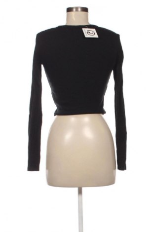 Bluză de femei Pull&Bear, Mărime M, Culoare Negru, Preț 61,99 Lei