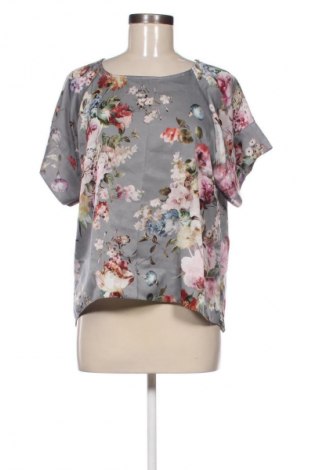 Damen Shirt River Island, Größe M, Farbe Mehrfarbig, Preis € 13,83