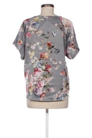 Damen Shirt River Island, Größe M, Farbe Mehrfarbig, Preis € 13,83