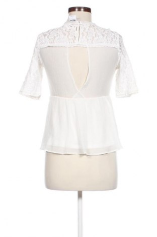 Dámská halenka Vero Moda, Velikost S, Barva Bílá, Cena  255,00 Kč