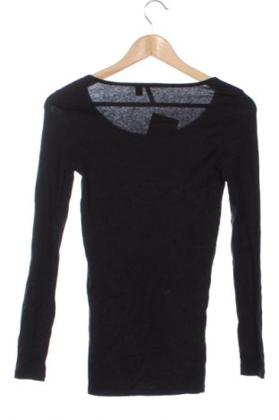 Дамска блуза Vero Moda, Размер XS, Цвят Черен, Цена 20,99 лв.
