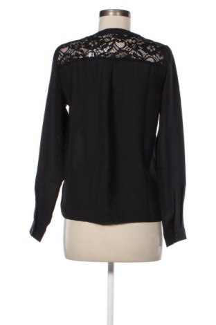 Дамска блуза Vero Moda, Размер S, Цвят Черен, Цена 46,25 лв.