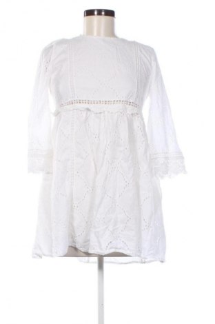 Дамска блуза Zara, Размер M, Цвят Бял, Цена 27,00 лв.