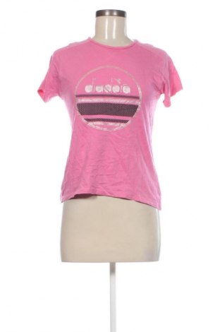 Γυναικείο t-shirt Diadora, Μέγεθος M, Χρώμα Ρόζ , Τιμή 17,99 €