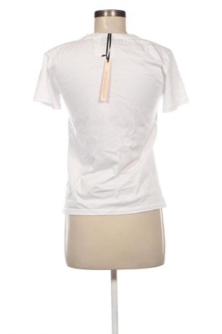 Γυναικείο t-shirt Marc Ellis, Μέγεθος M, Χρώμα Λευκό, Τιμή 39,99 €