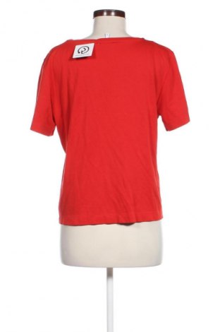Γυναικείο t-shirt PLIÉ, Μέγεθος L, Χρώμα Κόκκινο, Τιμή 14,27 €