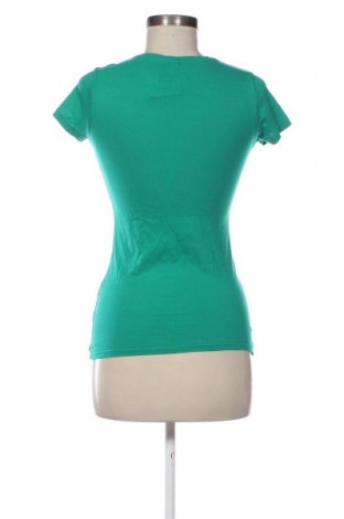 Damen T-Shirt United Colors Of Benetton, Größe S, Farbe Grün, Preis € 9,02