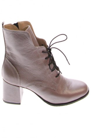 Botine de damă Dasha, Mărime 36, Culoare Bej, Preț 190,00 Lei
