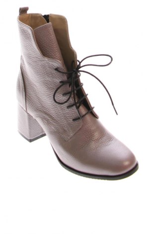 Botine de damă Dasha, Mărime 36, Culoare Bej, Preț 190,00 Lei