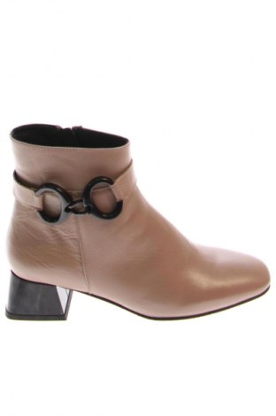 Botine de damă Unbranded, Mărime 37, Culoare Bej, Preț 197,00 Lei