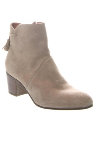 Botine de damă Unbranded, Mărime 36, Culoare Bej, Preț 197,32 Lei