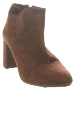 Botine de damă Unisa, Mărime 39, Culoare Maro, Preț 293,09 Lei