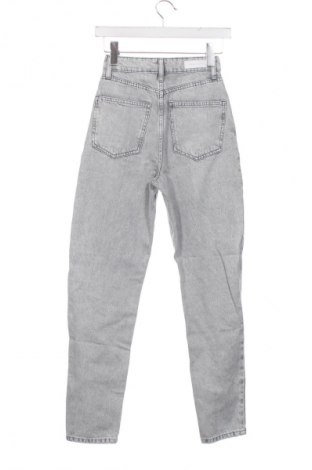 Blugi de femei Amisu, Mărime XXS, Culoare Gri, Preț 74,81 Lei