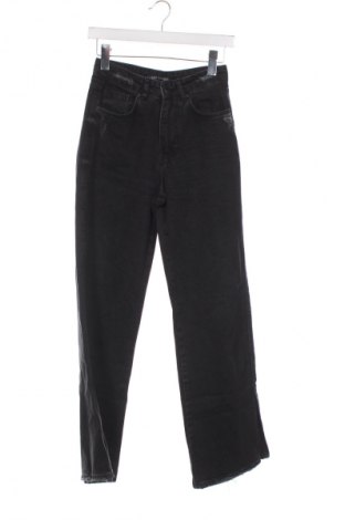 Damskie jeansy Bark, Rozmiar XS, Kolor Czarny, Cena 322,82 zł