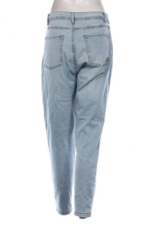 Damen Jeans Beloved, Größe M, Farbe Blau, Preis 13,63 €