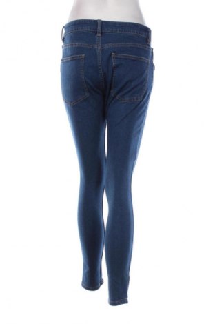 Blugi de femei Bershka, Mărime M, Culoare Albastru, Preț 73,36 Lei