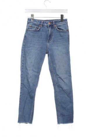 Damen Jeans Bershka, Größe XS, Farbe Blau, Preis 20,99 €