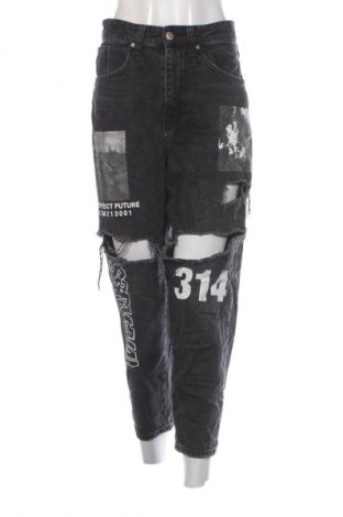 Damskie jeansy Bershka, Rozmiar M, Kolor Czarny, Cena 95,99 zł