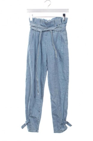Női farmernadrág Bershka, Méret XXS, Szín Kék, Ár 7 879 Ft