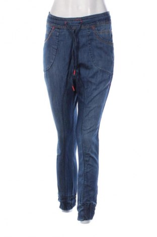Dámske džínsy  Bershka, Veľkosť S, Farba Modrá, Cena  22,39 €