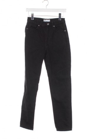 Női farmernadrág Bershka, Méret XS, Szín Fekete, Ár 6 138 Ft