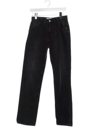 Damskie jeansy Bershka, Rozmiar S, Kolor Czarny, Cena 63,31 zł