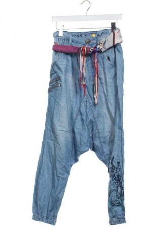 Blugi de femei Desigual, Mărime XXS, Culoare Multicolor, Preț 203,77 Lei
